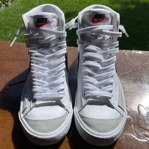 NiKe Blazer Mid '77 Vintage